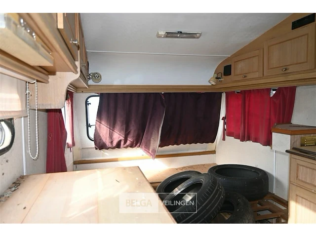Cosalt abbey 215t caravan - afbeelding 8 van  10
