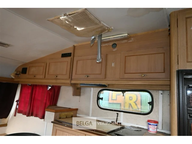 Cosalt abbey 215t caravan - afbeelding 9 van  10