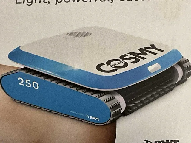 Cosmy 250 zwembadreiniger - afbeelding 1 van  3