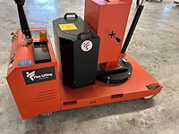 Counterbalance crane - afbeelding 8 van  11