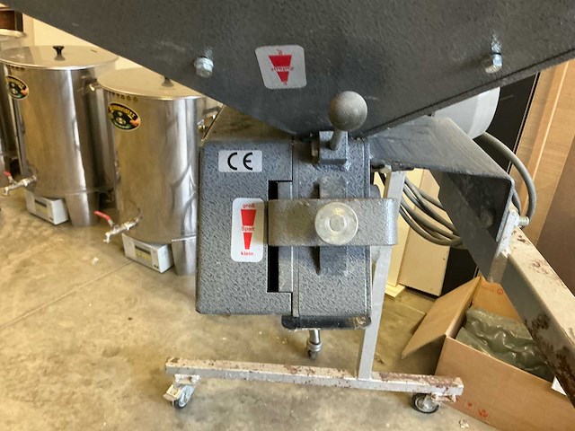 Craft-brouwerijapparatuur bundel - afbeelding 49 van  52