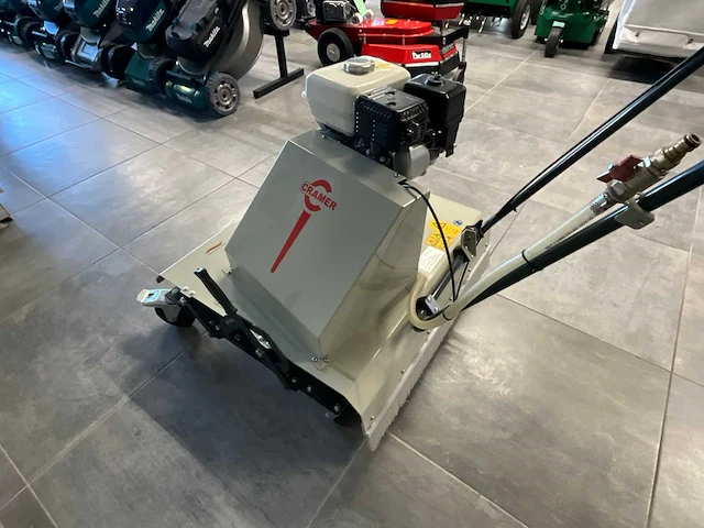 Cramer ekm 800 borstelmachine voor klinkers in te borstelen - afbeelding 8 van  12