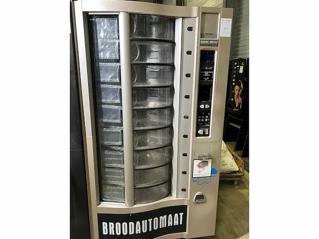 Crane - shopper - vending machine - afbeelding 2 van  2