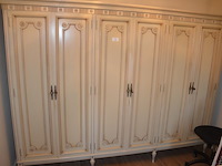 Craquelé slaapkamerkast met 6 deuren, carquelé commode met marmeren blad en 4 lades, craqluelé nachtkastje met marmeren blad en 2 lades - afbeelding 6 van  19