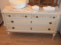 Craquelé slaapkamerkast met 6 deuren, carquelé commode met marmeren blad en 4 lades, craqluelé nachtkastje met marmeren blad en 2 lades - afbeelding 13 van  19