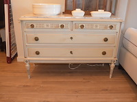 Craquelé slaapkamerkast met 6 deuren, carquelé commode met marmeren blad en 4 lades, craqluelé nachtkastje met marmeren blad en 2 lades - afbeelding 14 van  19