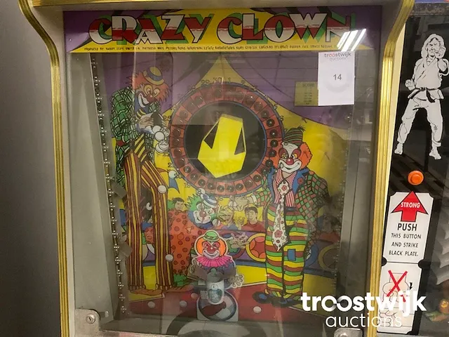 Crazy clown kinderspel - afbeelding 5 van  10