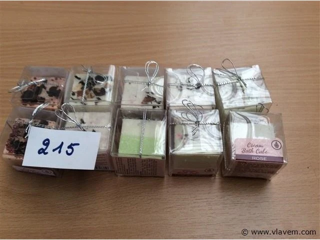 Cream bath cubes - afbeelding 1 van  2