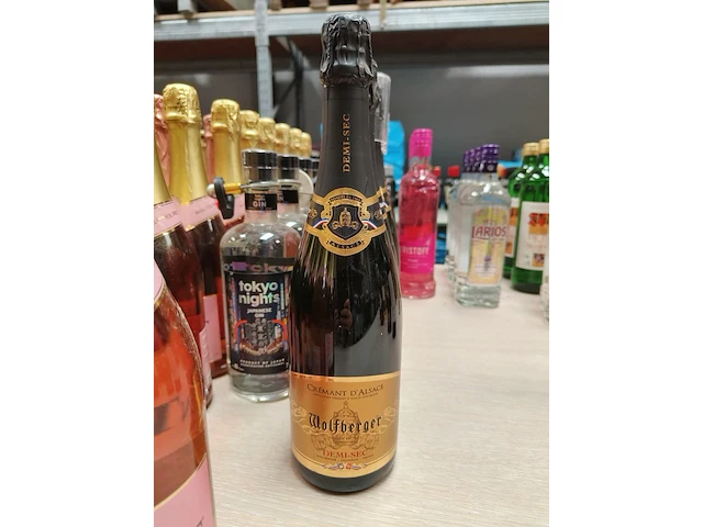 Crémant d'alsace wolfberger 11,5% - afbeelding 1 van  3