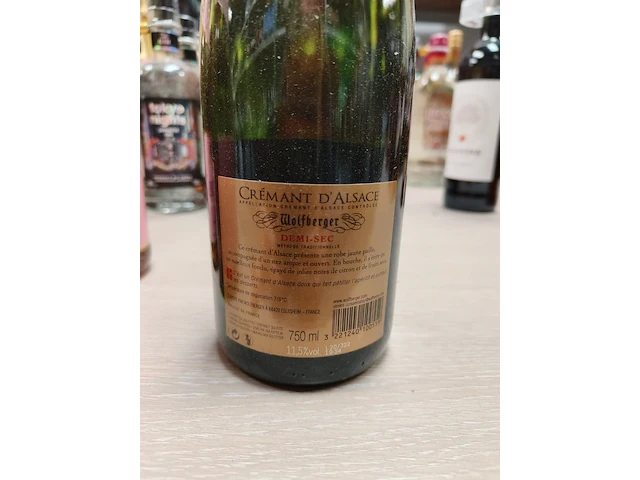 Crémant d'alsace wolfberger 11,5% - afbeelding 3 van  3