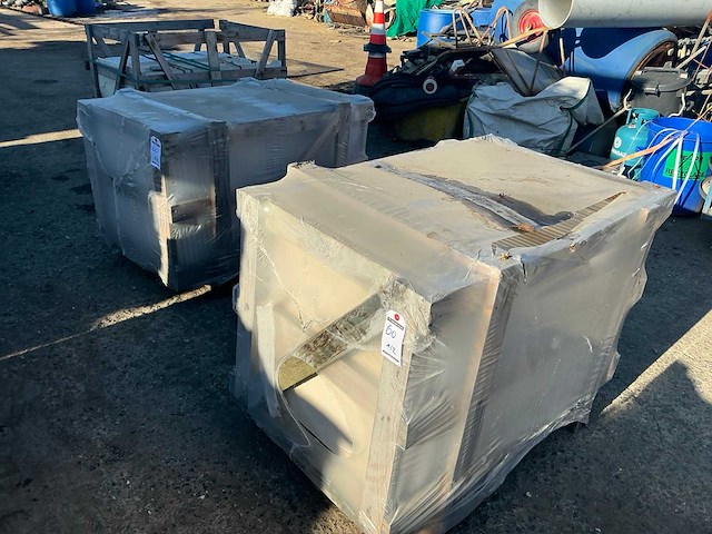 Creme do mos verzoet natuursteentegel ca 34,56 m2 - afbeelding 3 van  6