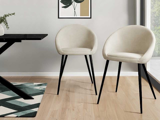 Crèmekleurige fluwelen stoelen met zwarte poten (x6) - afbeelding 1 van  8