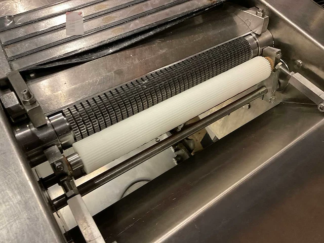 Cretel ontzwoerdmachine - afbeelding 6 van  7