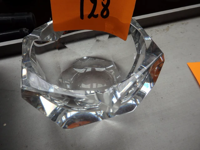 Cristal assenbak getekend val-saint-lambert - afbeelding 1 van  1