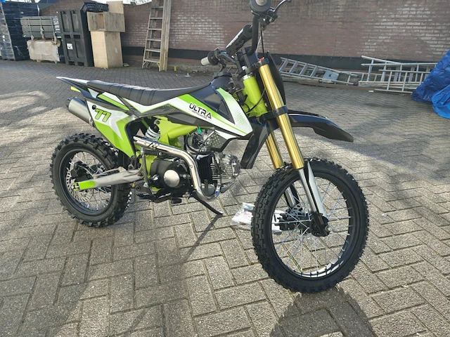 Crosmotor 125cc benzine groen - afbeelding 15 van  19