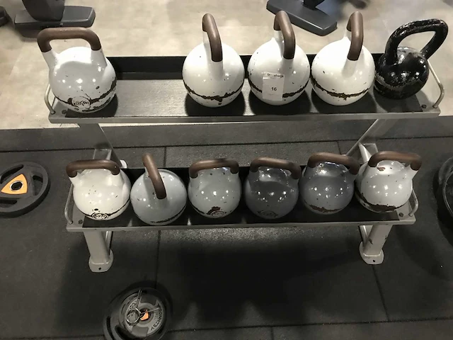 Crossmax kettlebell diversen inclusief rek krachtstation - afbeelding 3 van  4