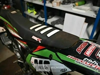 Crossmotor kawasaki 450 cc - afbeelding 11 van  13