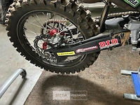 Crossmotor kawasaki 450 cc - afbeelding 2 van  13