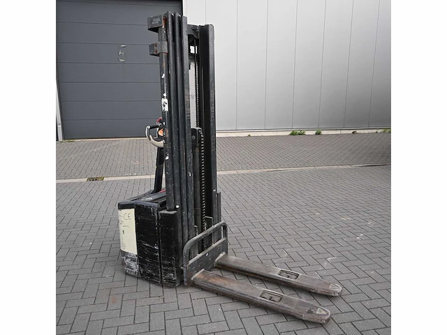 Crow - 2007 - we2300-1.6tt - stapelaar - afbeelding 5 van  15