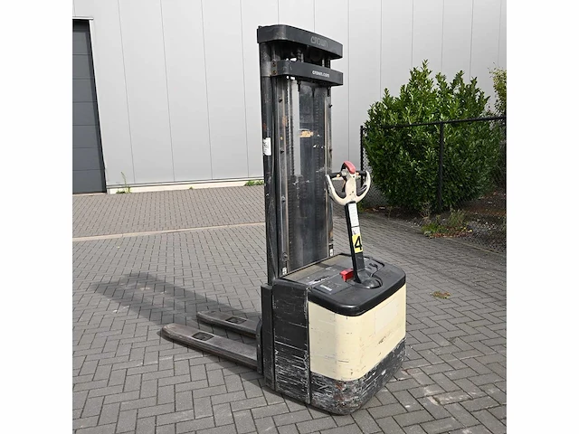 Crow - 2007 - we2300-1.6tt - stapelaar - afbeelding 9 van  15