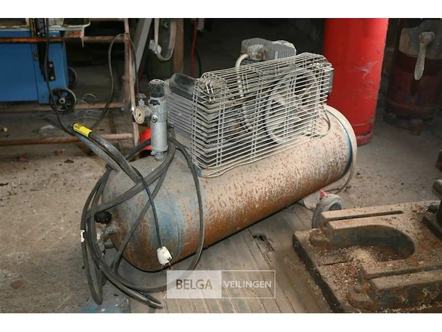 Crown 100 compressor - afbeelding 3 van  5