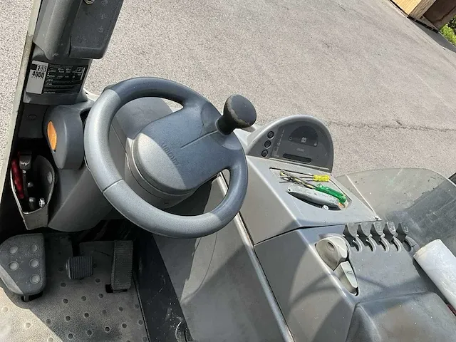Crown esr4000 reach truck - afbeelding 3 van  23