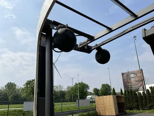 Crown esr4000 reach truck - afbeelding 4 van  23