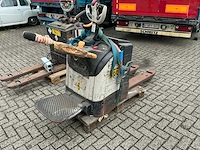 Crown wt3020 elektrische palletwagen (2x) - afbeelding 6 van  11