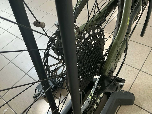 Crussis e-full 9.9 elektrische mountainbike - afbeelding 9 van  15
