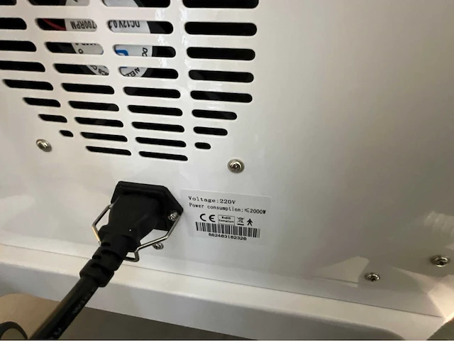 Cryo celsius 8 platen cryolipolyse lichaamsverzorging - afbeelding 2 van  16