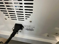 Cryo celsius 8 platen cryolipolyse lichaamsverzorging - afbeelding 2 van  16