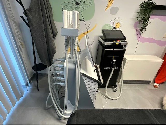 Cryo celsius 8 platen cryolipolyse lichaamsverzorging - afbeelding 10 van  16