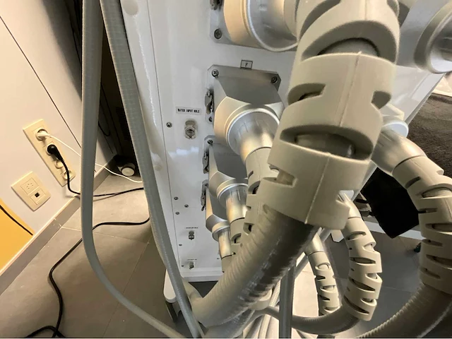 Cryo celsius 8 platen cryolipolyse lichaamsverzorging - afbeelding 15 van  16