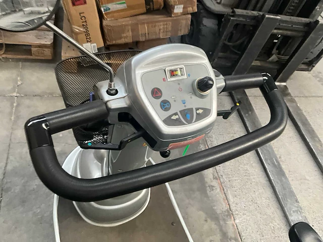 C.t.m. mobile scootmobiel - afbeelding 10 van  13