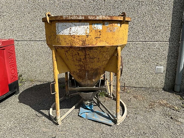 Cufa betonbak overige grondverzetmachines - afbeelding 3 van  8