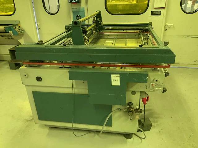 Cugher / argon futura 1000 ul/88 screenprinter met uv oven - afbeelding 8 van  15