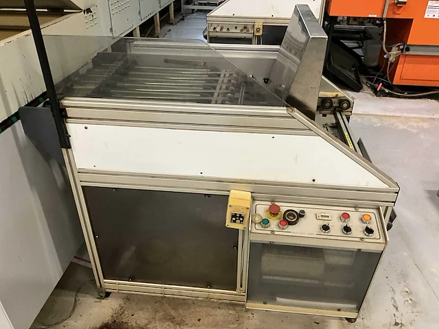 Cugher ir + uv oven lijn - afbeelding 8 van  8