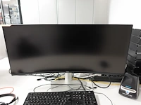 Curved monitor dell - afbeelding 1 van  3