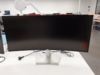 Curved monitor dell - afbeelding 1 van  3
