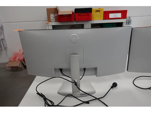 Curved monitor dell - afbeelding 2 van  3