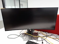 Curved monitor dell - afbeelding 1 van  3