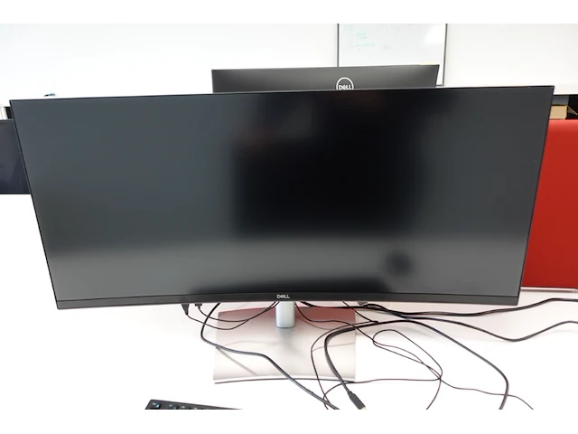 Curved monitor dell - afbeelding 1 van  3