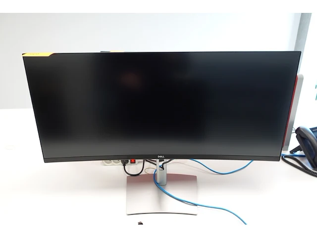 Curved monitor dell - afbeelding 1 van  3