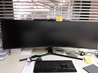 Curved monitor samsung - afbeelding 1 van  2