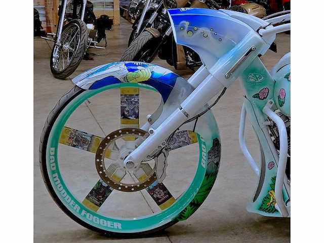 Custom harley road king 'bad modder fogger', 40-mn-nf - afbeelding 33 van  43