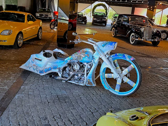 Custom harley road king 'bad modder fogger', 40-mn-nf - afbeelding 41 van  43