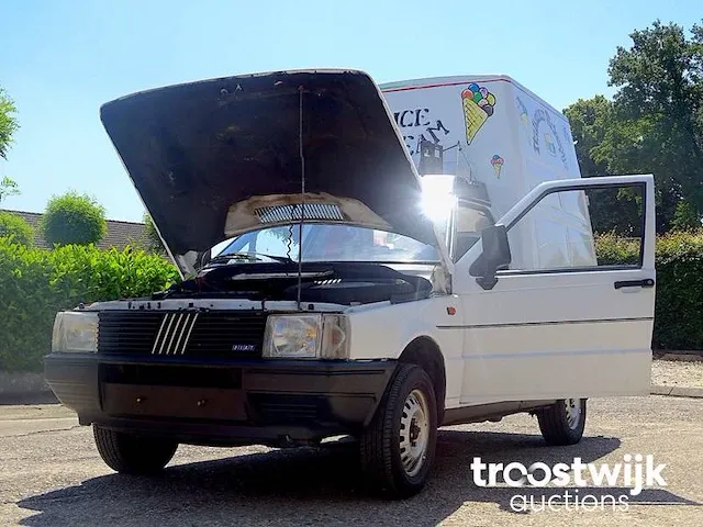 Custom ijswagentje fiat fiorino 1.7d - afbeelding 47 van  57