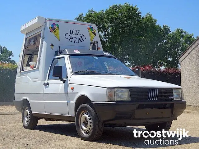 Custom ijswagentje fiat fiorino 1.7d - afbeelding 55 van  57