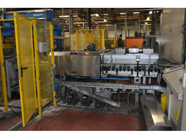 Cutting, grinding, washing machines - afbeelding 9 van  17