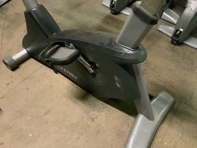 Cybex 750c uprightbike home trainer - afbeelding 3 van  3